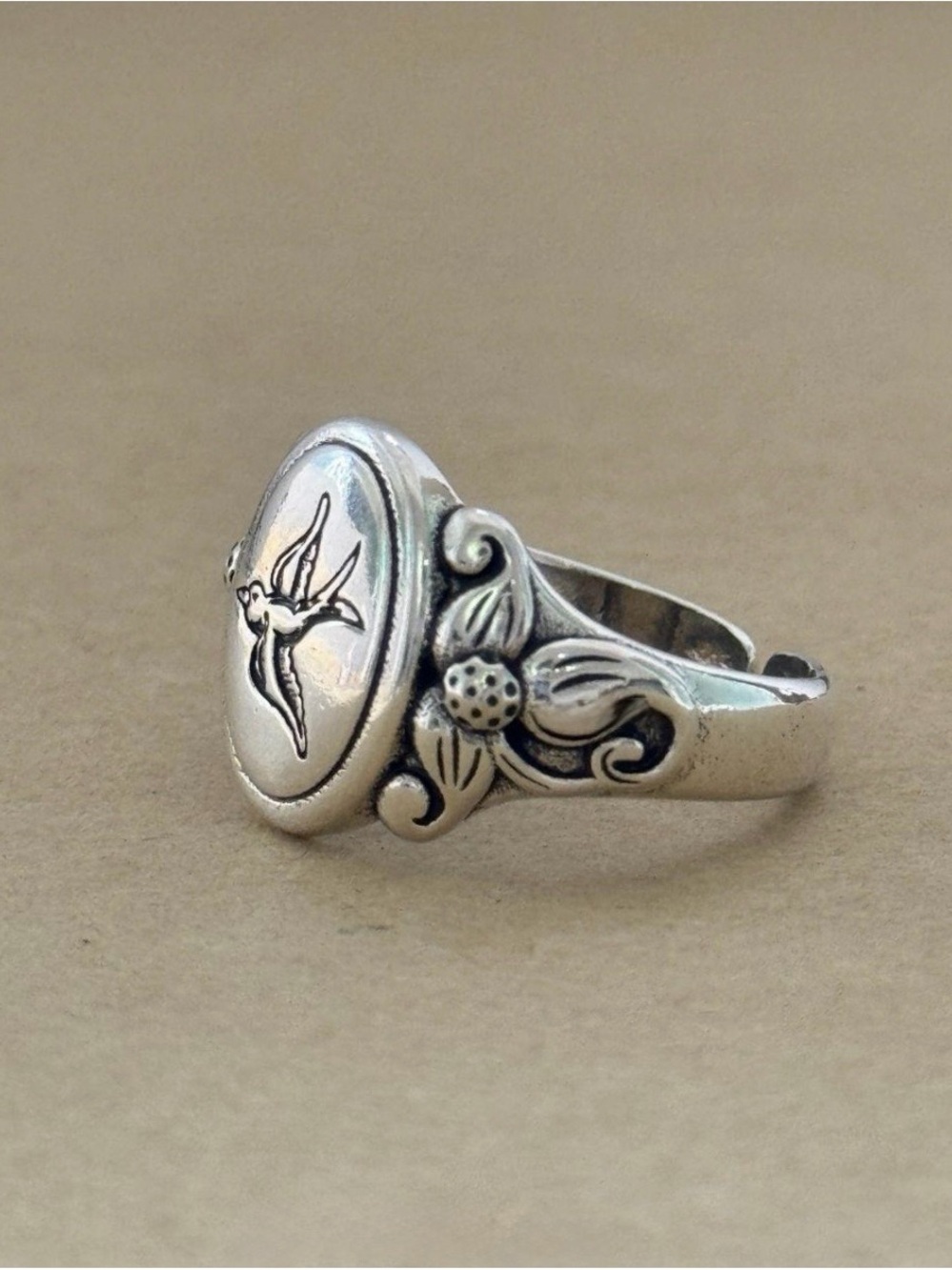 Sterling Silver Bird Motif Signet Ring - Silver - Picture 2 of 6
